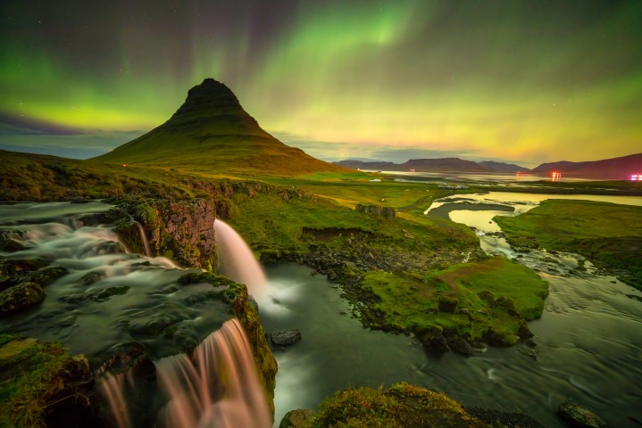 northern-lights-in-iceland_11
